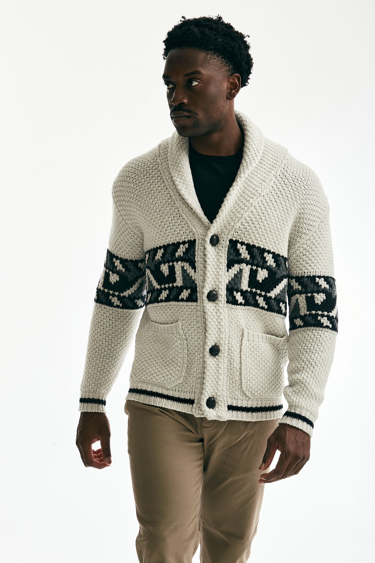 cardigan-lana-uomo-130dtv-1.jpg