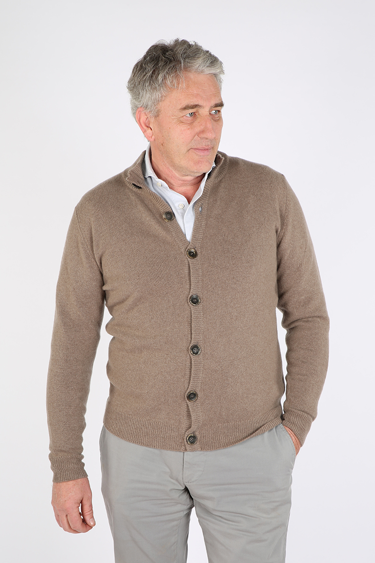 cardigan-lana-uomo-300let-1.jpg