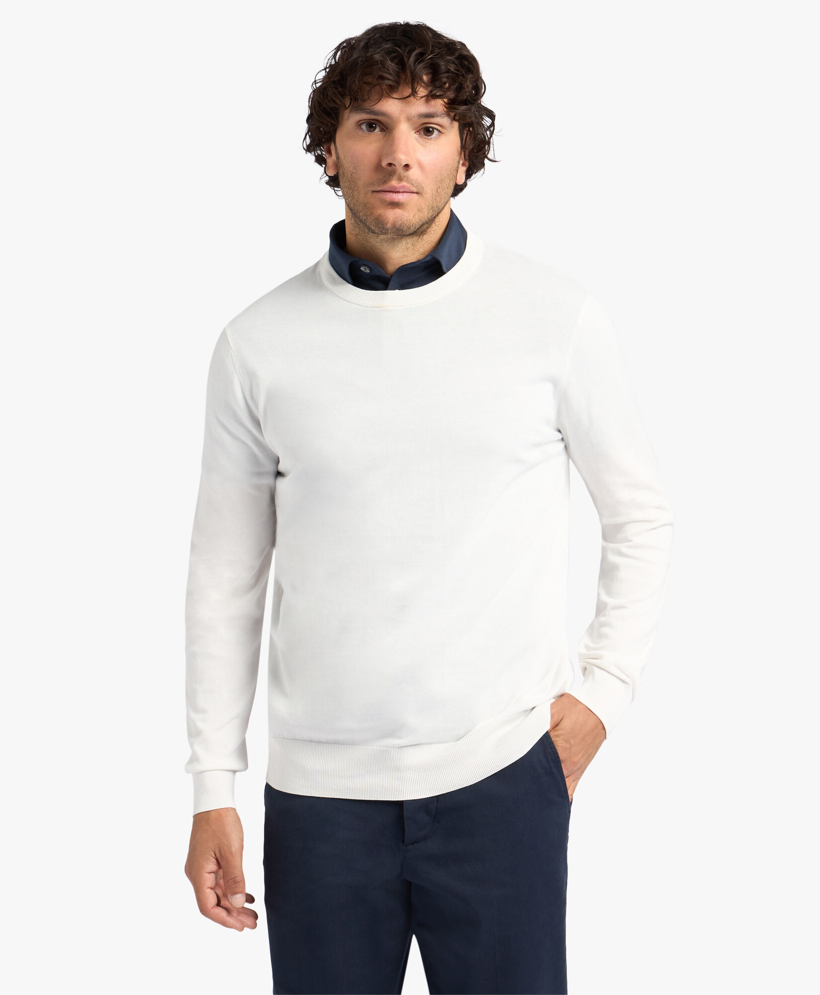 maglione-bianco-295xhx-1.jpg